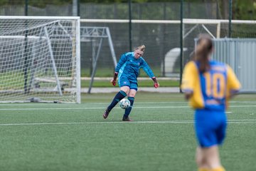 Bild 19 - wBJ Hamburger SV 2 - Victoria 1 : Ergebnis: 0:1